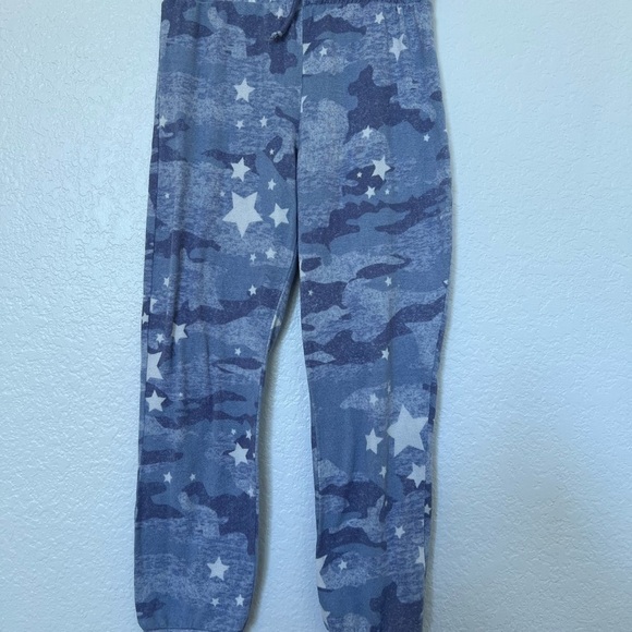 🟢 3 for $15. Girls Belle du Jour pajama top and bottom set- SZ Small - Picture 9 of 15